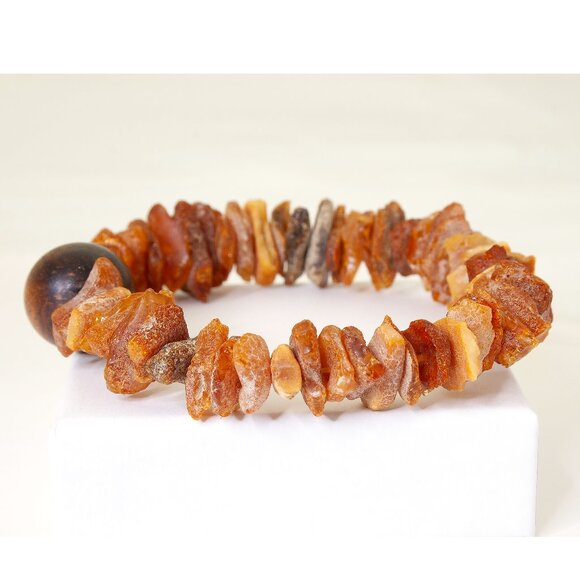 Natural Baltic Amber Bracelet, Real Amber Beads With Agarwood Bead, Unisex Style - Picture 4 of 9